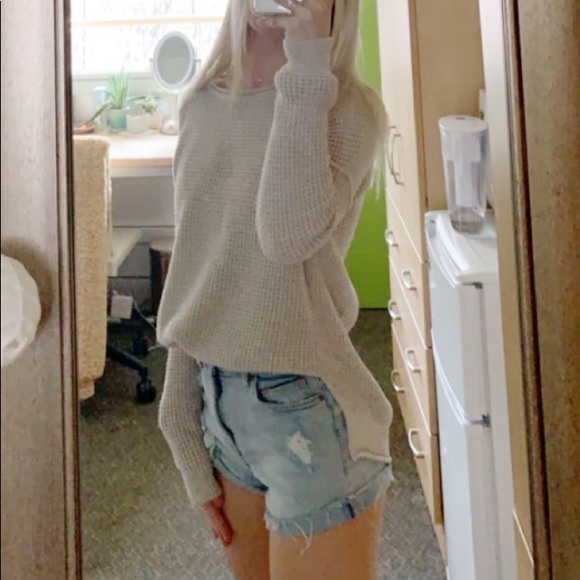 oversized beach sweater - Picture 2 of 2